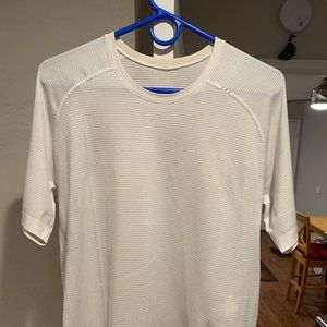 lululemon Men's Metal Vent Tech Shirt